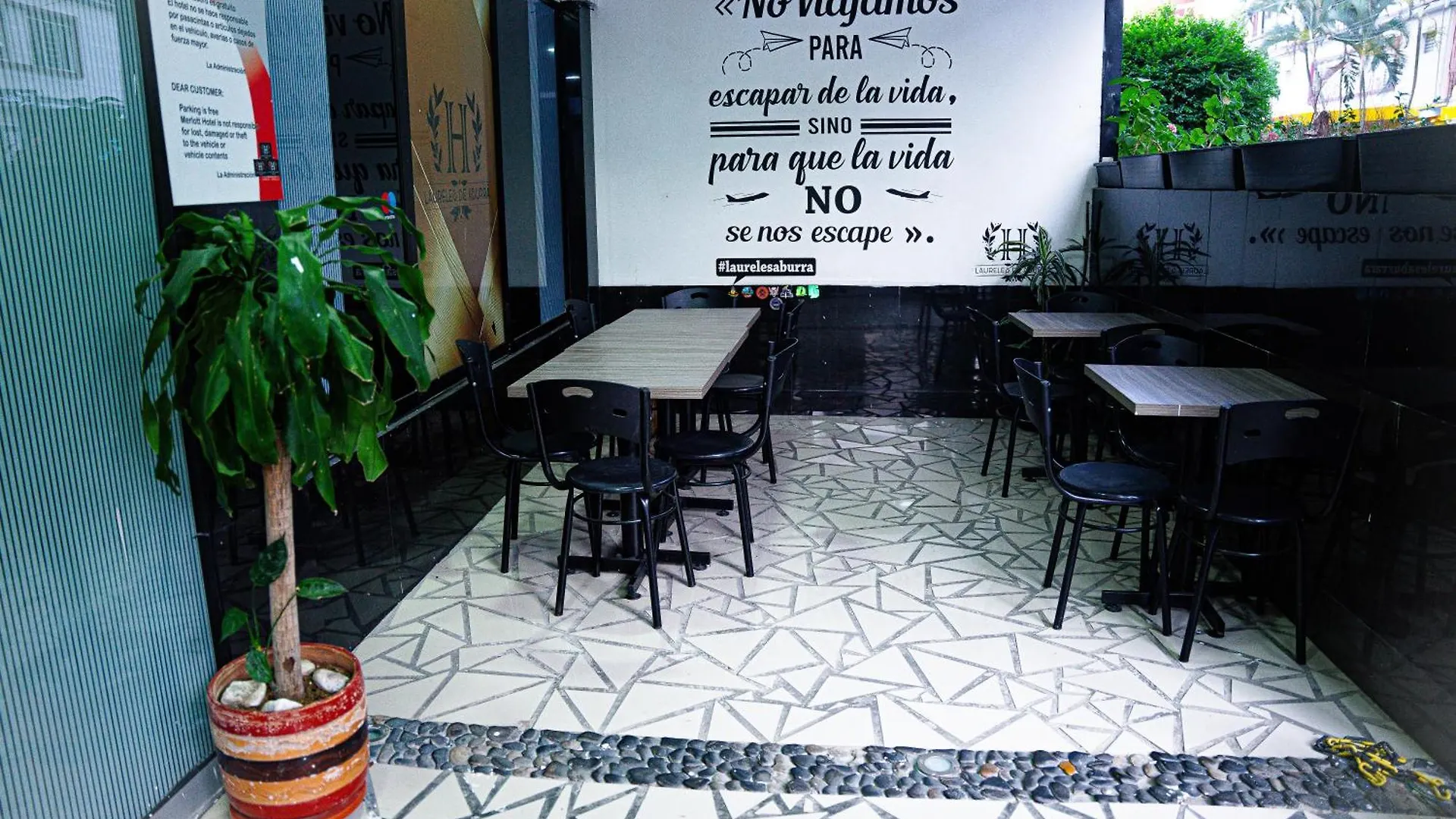 Hotel Laureles De Aburra Medellín 0*,  Colombia